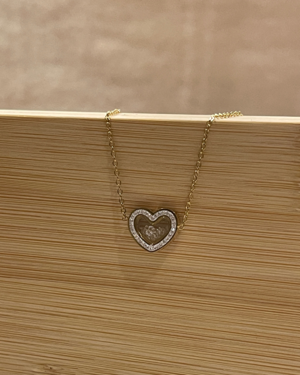 Image d'un bracelet coeur brillant de la boutique Erika.
