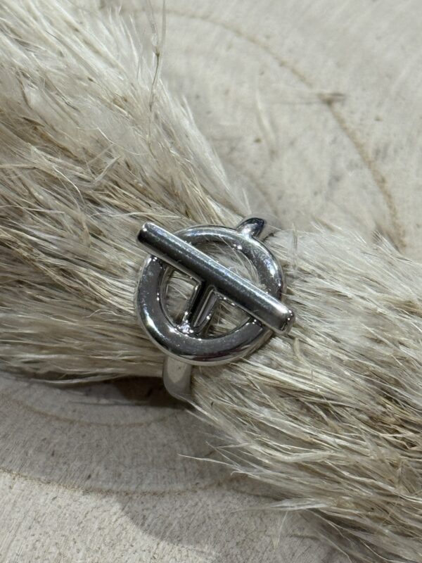 Bague en acier inoxydable argent
« Mathilde »