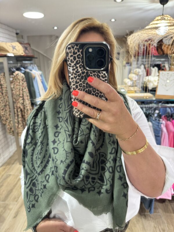 Écharpe kaki  « Bandana »