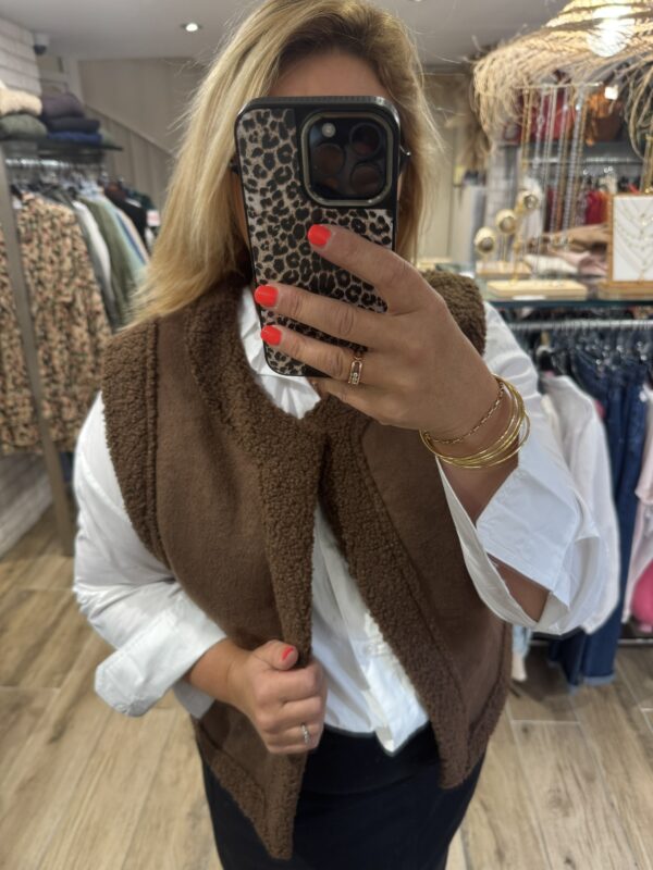Gilet sans manches moumoute marron
TU