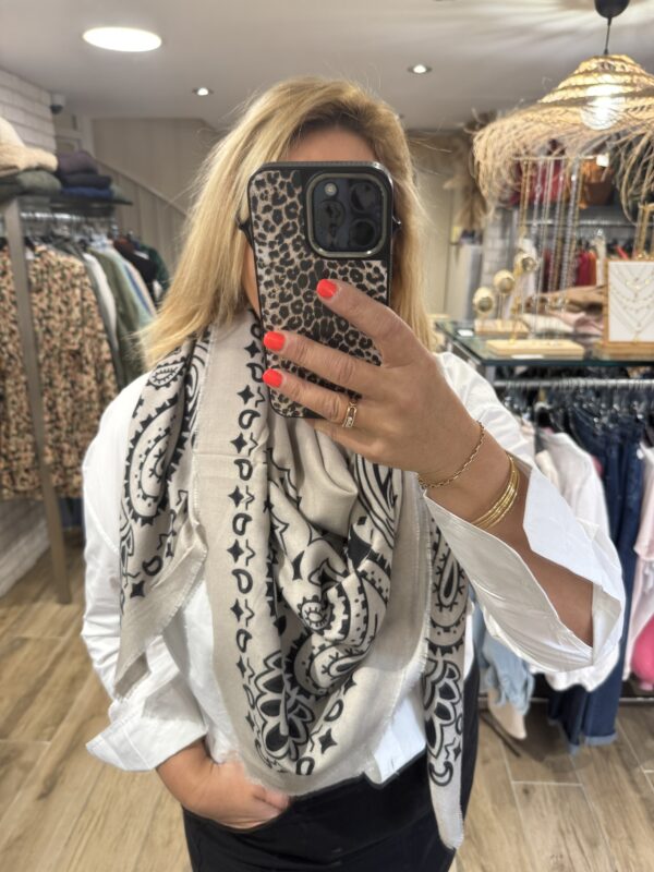 Écharpe taupe « Bandana »