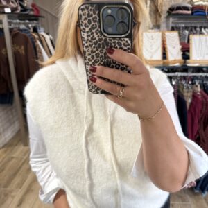 Pull sans manches à capuche écru 
TU