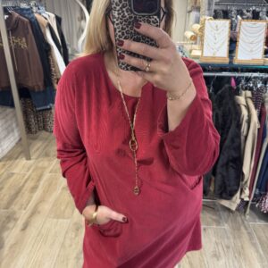 Robe droite avec poches cerise
TU