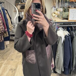 Veste marron oversize
TU 38 au 44