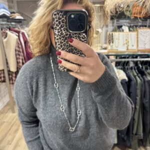 Pull col roulé gris foncé
TU 38 au 42