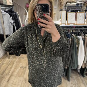 Robe chemise motif léopard