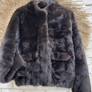 Blouson en fausse fourrure